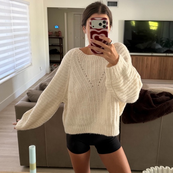 FP sweater - Picture 4 of 6